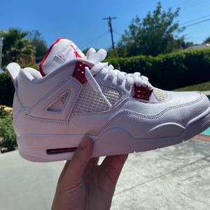 Jordan 4 metallic red / w box